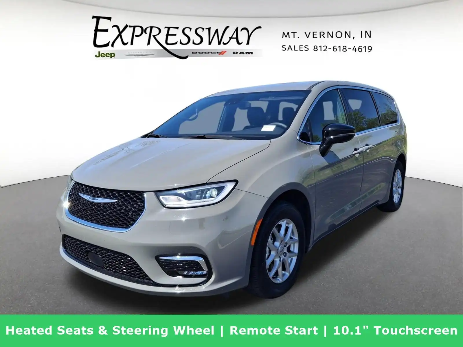 2025 Chrysler Pacifica Select's photo