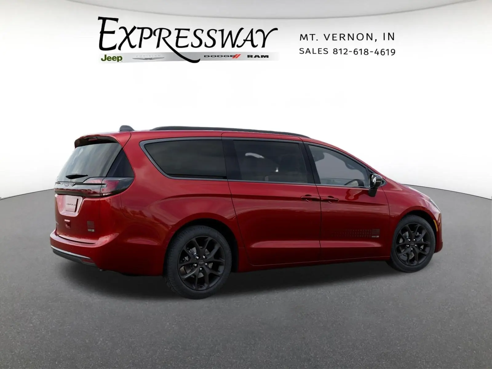 2027 Chrysler Pacifica Select photo 4