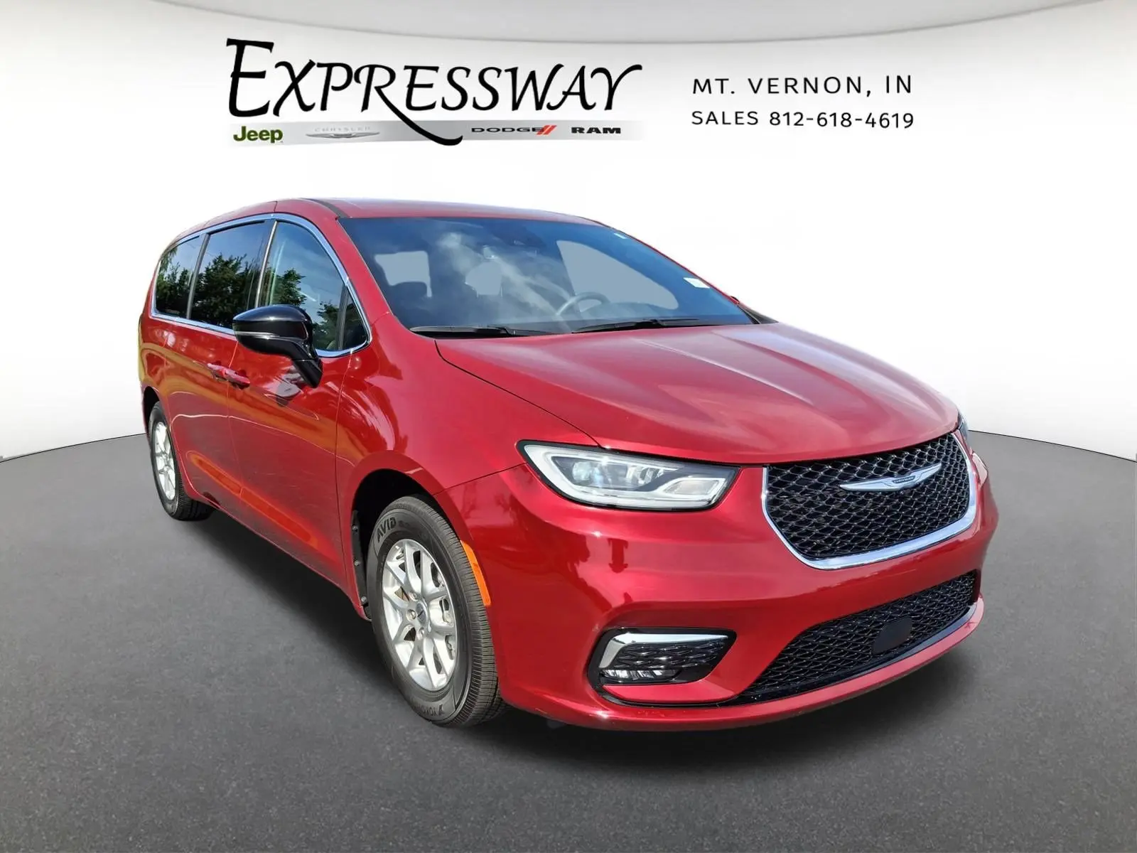 2025 Chrysler Pacifica Select photo 3