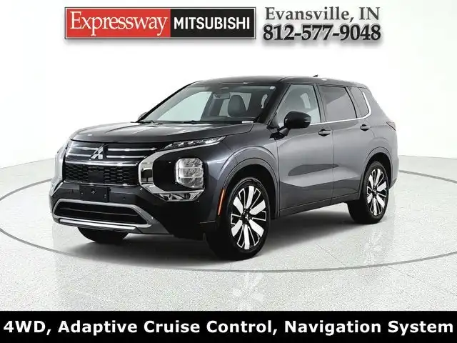 2025 Mitsubishi Outlander SE FWD's photo