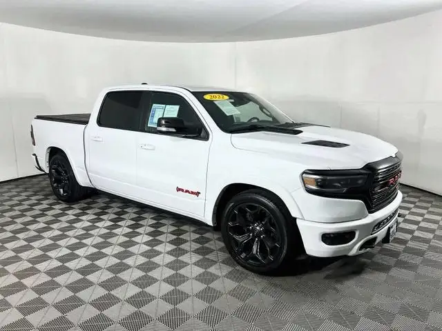 2022 RAM 1500 Limited 4x4 Crew Cab 5'7's photo