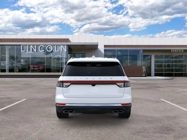 2026 Lincoln Aviator Reserve AWD photo 5