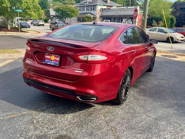 2016 Ford Fusion Titanium FWD photo 3