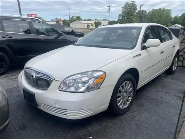 2008 Buick Lucerne CX's photo