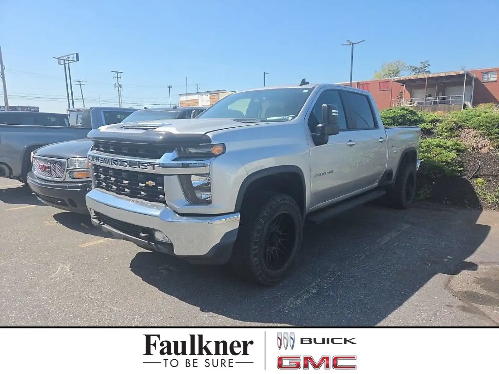 2022 Chevrolet Silverado HD LT 4WD Crew Cab Standard Box's photo