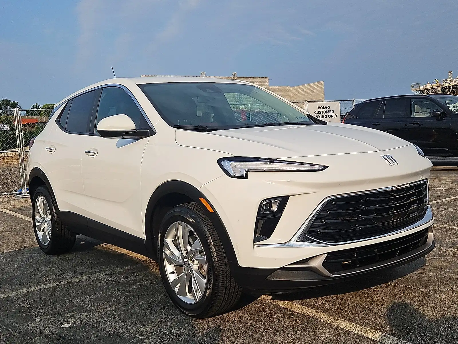 2024 Buick Encore GX Preferred's photo