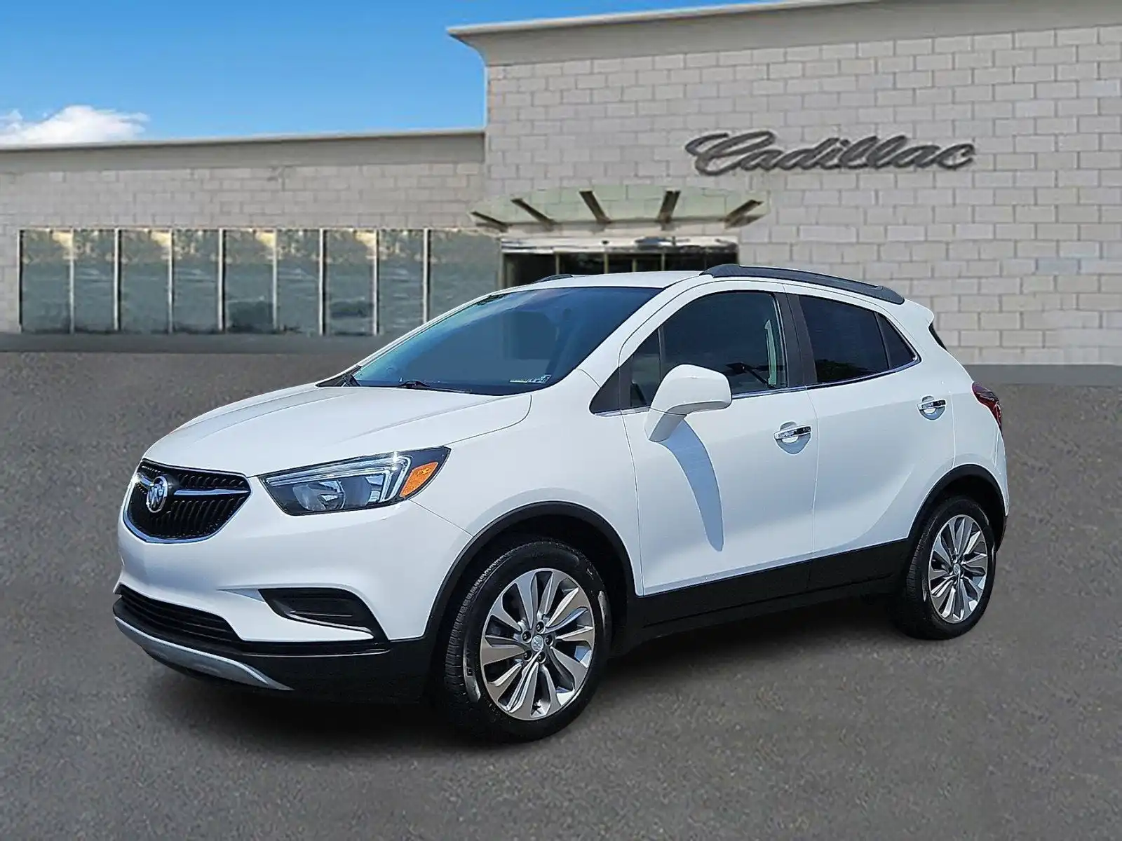 2020 Buick Encore Preferred's photo