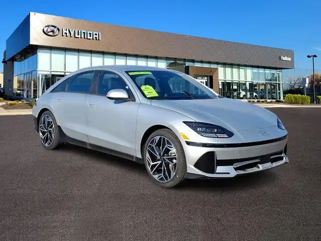 2024 Hyundai Ioniq 6 SEL AWD's photo