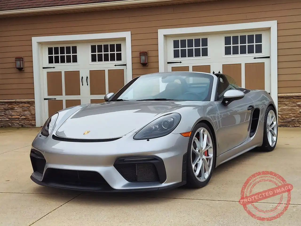 2020 Porsche 718 Cayman Spyder's photo