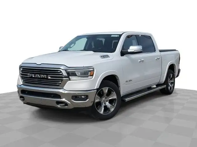 2019 RAM 1500 Laramie 4x4 Crew Cab 5'7's photo