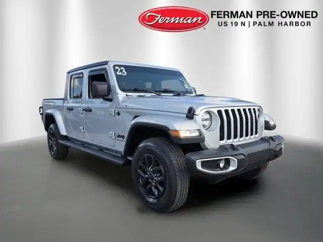 2023 Jeep Gladiator Sport S's photo