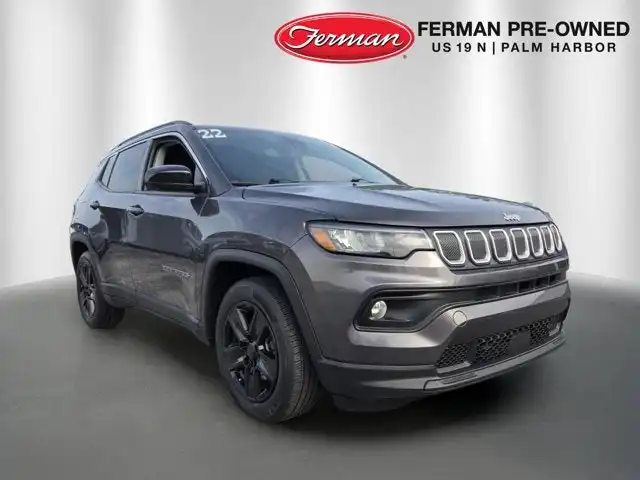 2022 Jeep Compass Latitude's photo