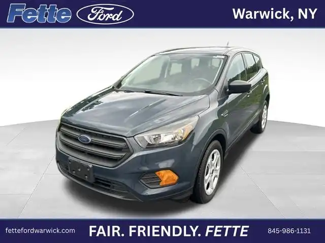 2019 Ford Escape S's photo