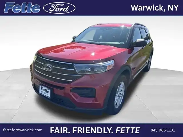 2022 Ford Explorer XLT 4WD's photo