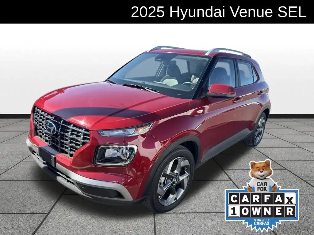 2025 Hyundai Venue SEL IVT's photo