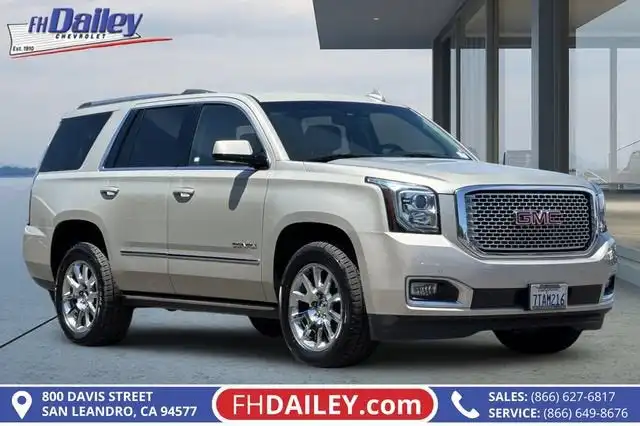 2016 GMC Yukon 4WD Denali's photo