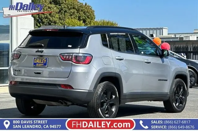 2018 Jeep Compass Altitude 4X4 photo 4