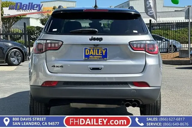 2018 Jeep Compass Altitude 4X4 photo 5