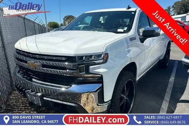 2021 Chevrolet Silverado 1500 LT 4X4 Crew Cab Short Box's photo