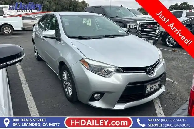 2015 Toyota Corolla L AT's photo