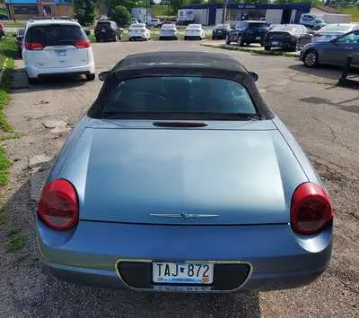 2005 Ford Thunderbird Deluxe photo 3