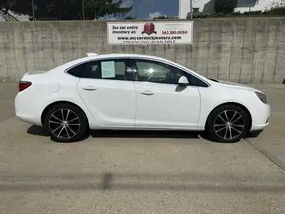 2017 Buick Verano Sport Touring 1SH's photo
