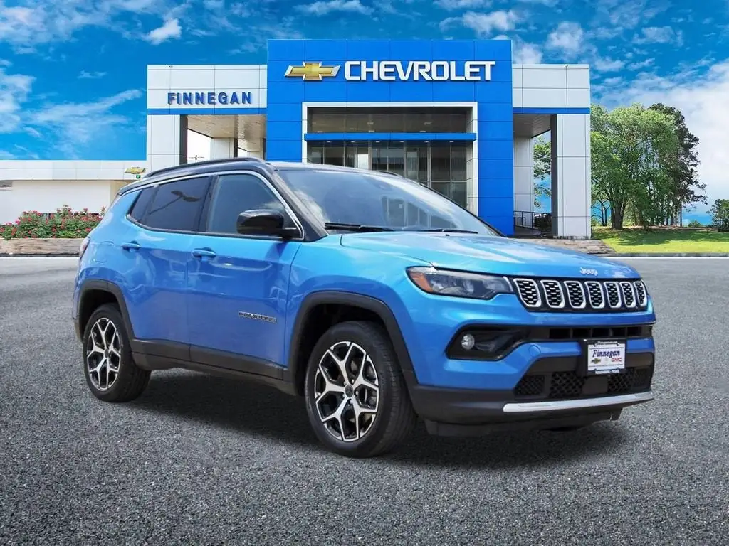 2025 Jeep Compass Limited 4X4 photo 1