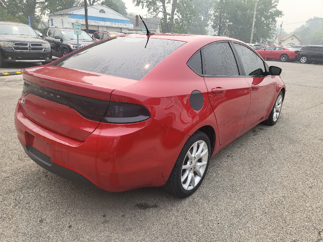 2013 Dodge Dart 2.0 SXT photo 4