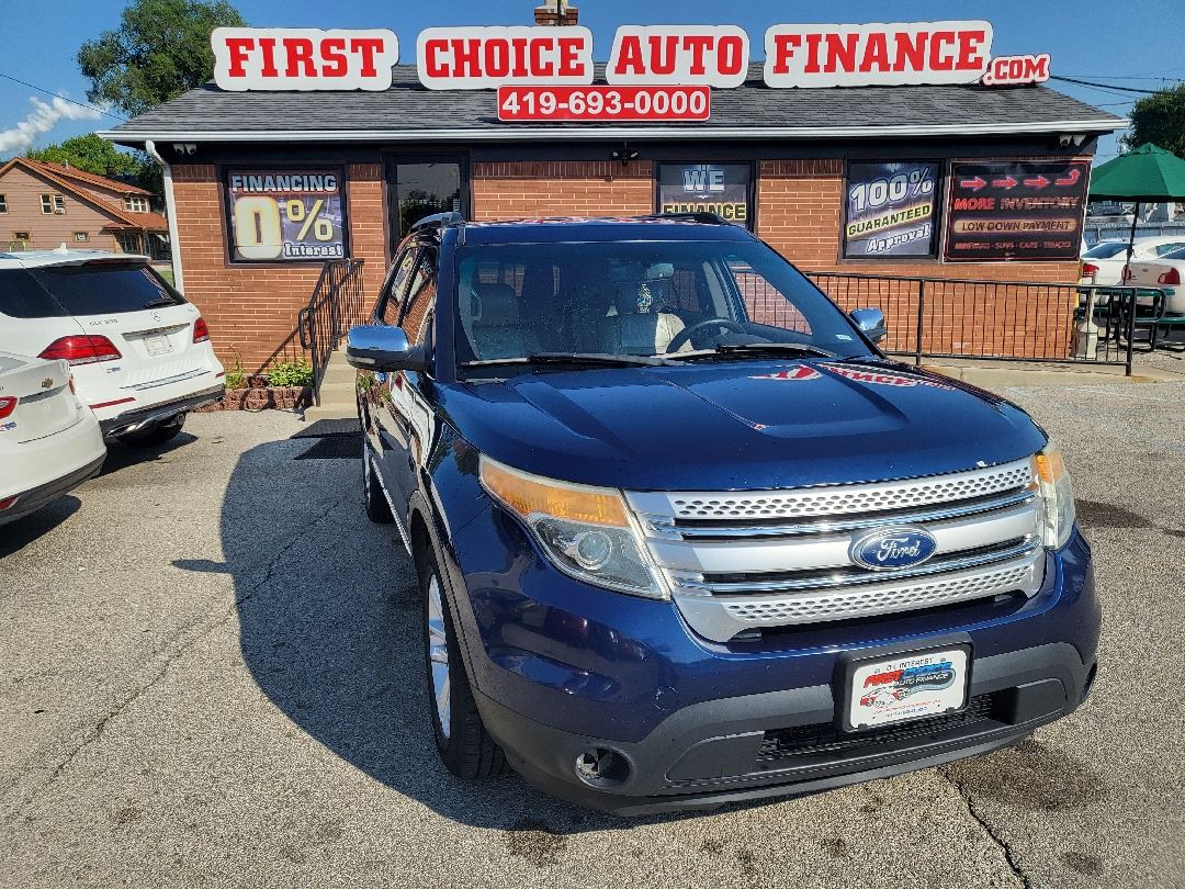 2012 Ford Explorer XLT's photo