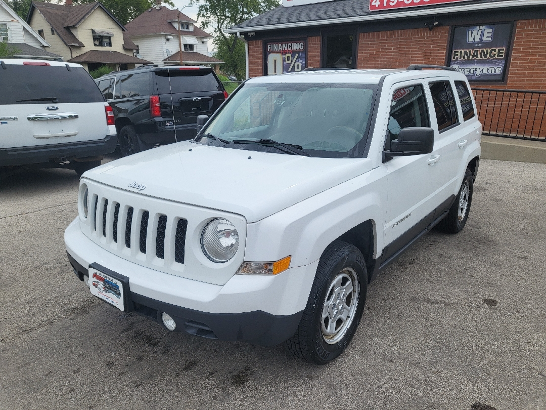 2017 Jeep Patriot Sport's photo