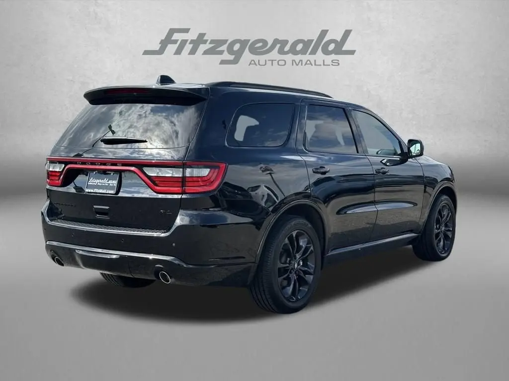 2025 Dodge Durango R/T Plus AWD photo 5