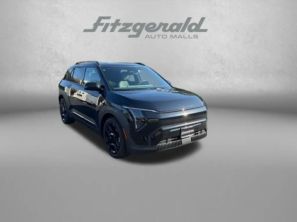 2027 Kia EV3 Wind's photo