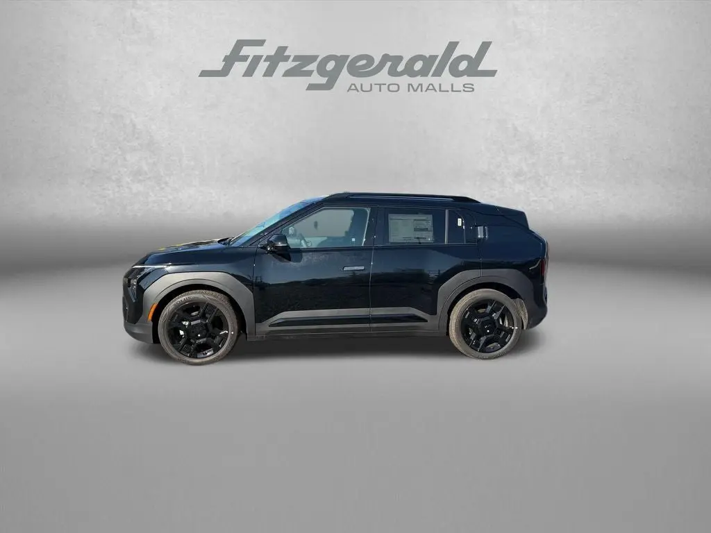 2027 Kia EV3 Wind photo 3