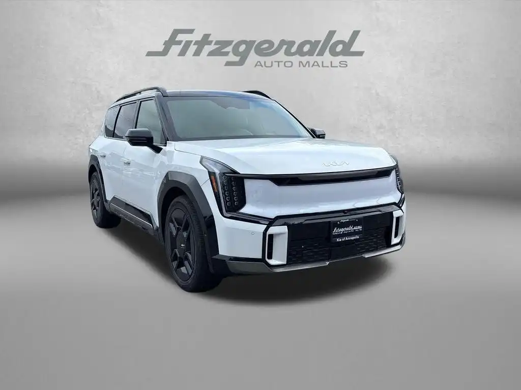 2026 Kia EV9 GT-Line AWD's photo