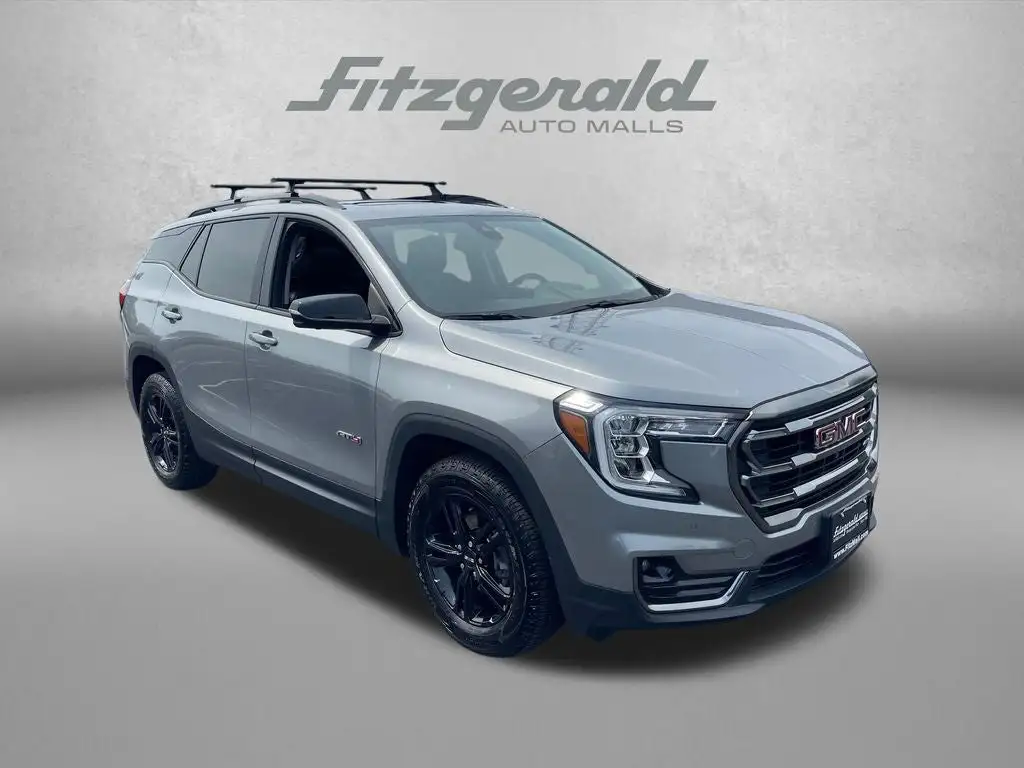 2023 GMC Terrain AT4 AWD's photo