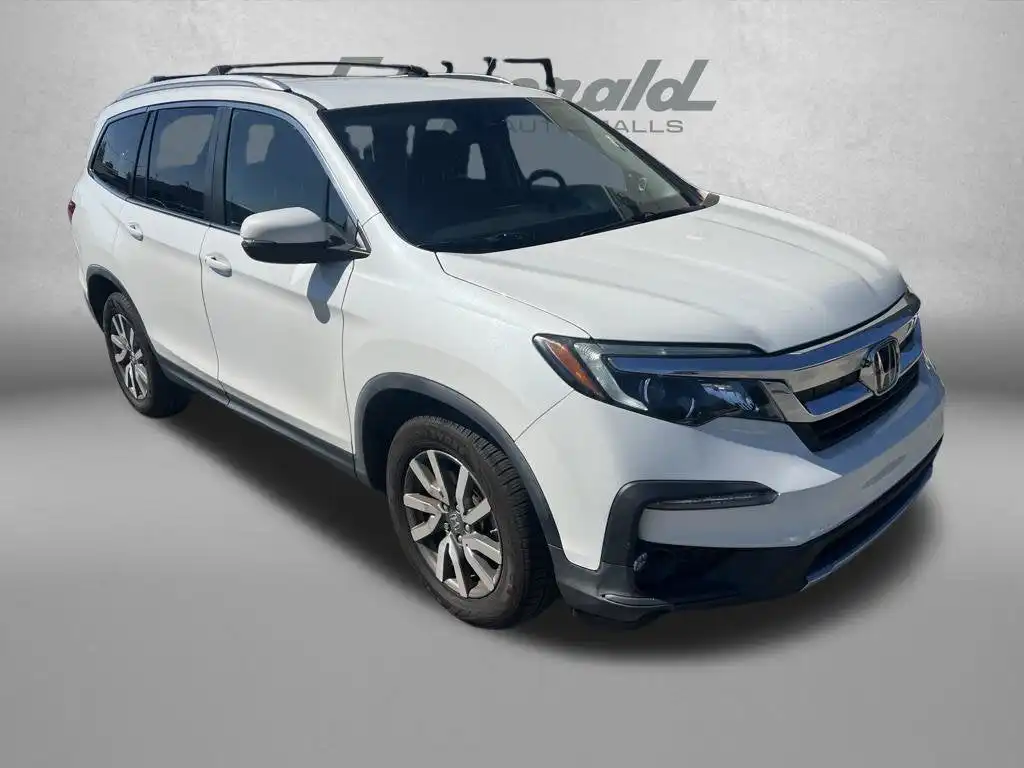 2020 Honda Pilot EX 2WD's photo
