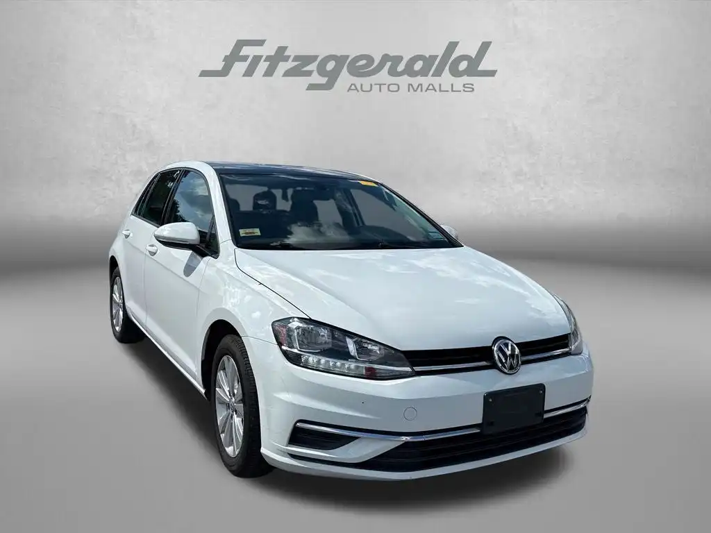 2021 Volkswagen Golf 1.4 TSI Auto's photo