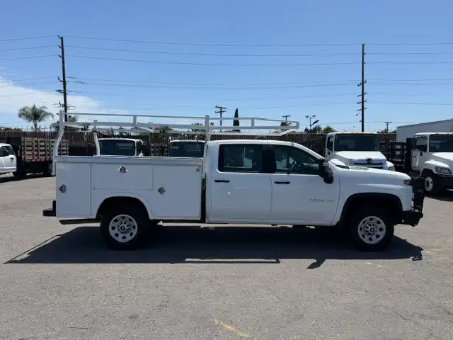 2020 Chevrolet Silverado HD Work Truck 4WD Crew Cab Standard Box's photo