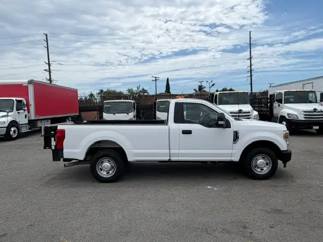 2022 Ford F-250 XL Regular Cab 8' Box's photo