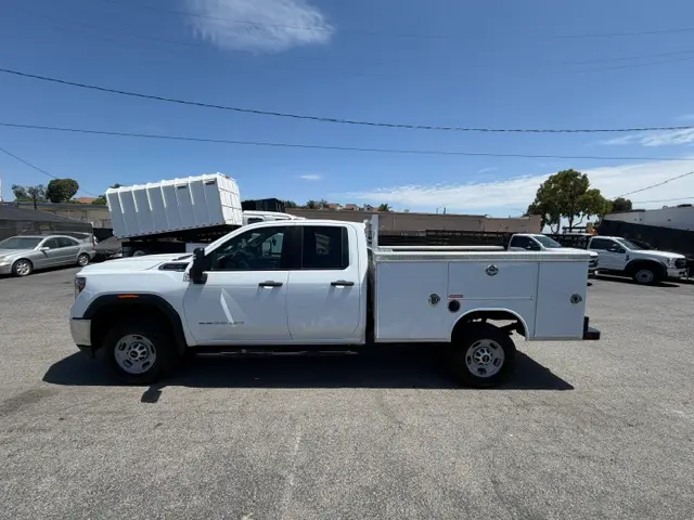 2020 GMC Sierra 2WD Double Cab Long Box photo 3