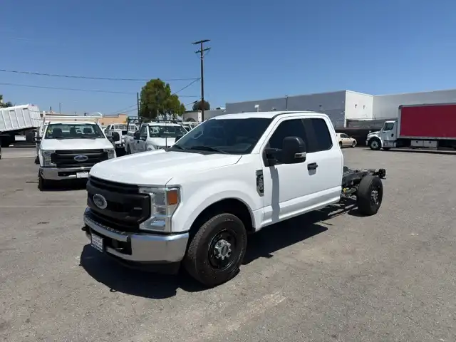 2022 Ford F-250 XL SuperCab 8' Box's photo