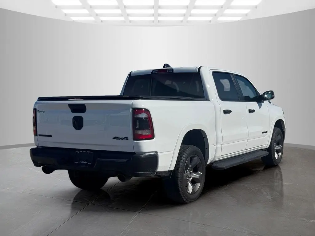 2023 RAM 1500 Big Horn/Lone Star 4WD Crew Cab 5'7 photo 4