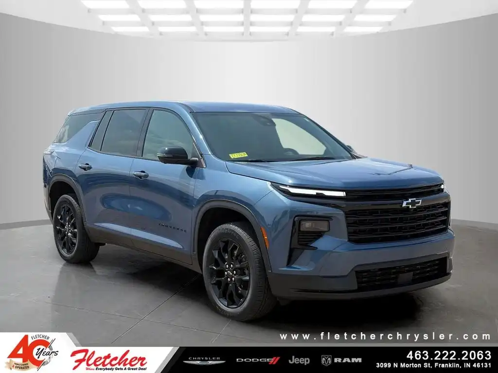 2024 Chevrolet Traverse FWD LS's photo