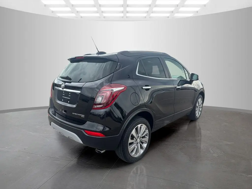 2019 Buick Encore Preferred AWD photo 3