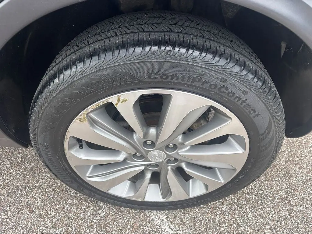 2019 Buick Encore Preferred AWD photo 5