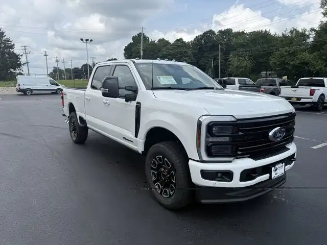 2026 Ford F-250 Platinum 4x4 Crew Cab 8' Box's photo