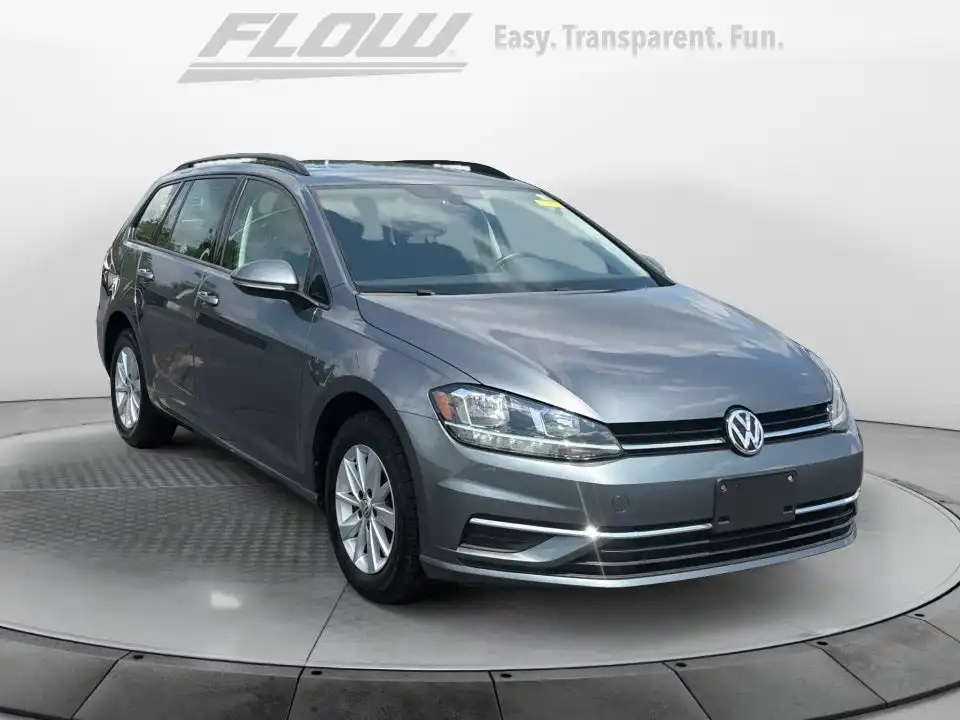 2018 Volkswagen Golf SportWagen TSI S Auto's photo