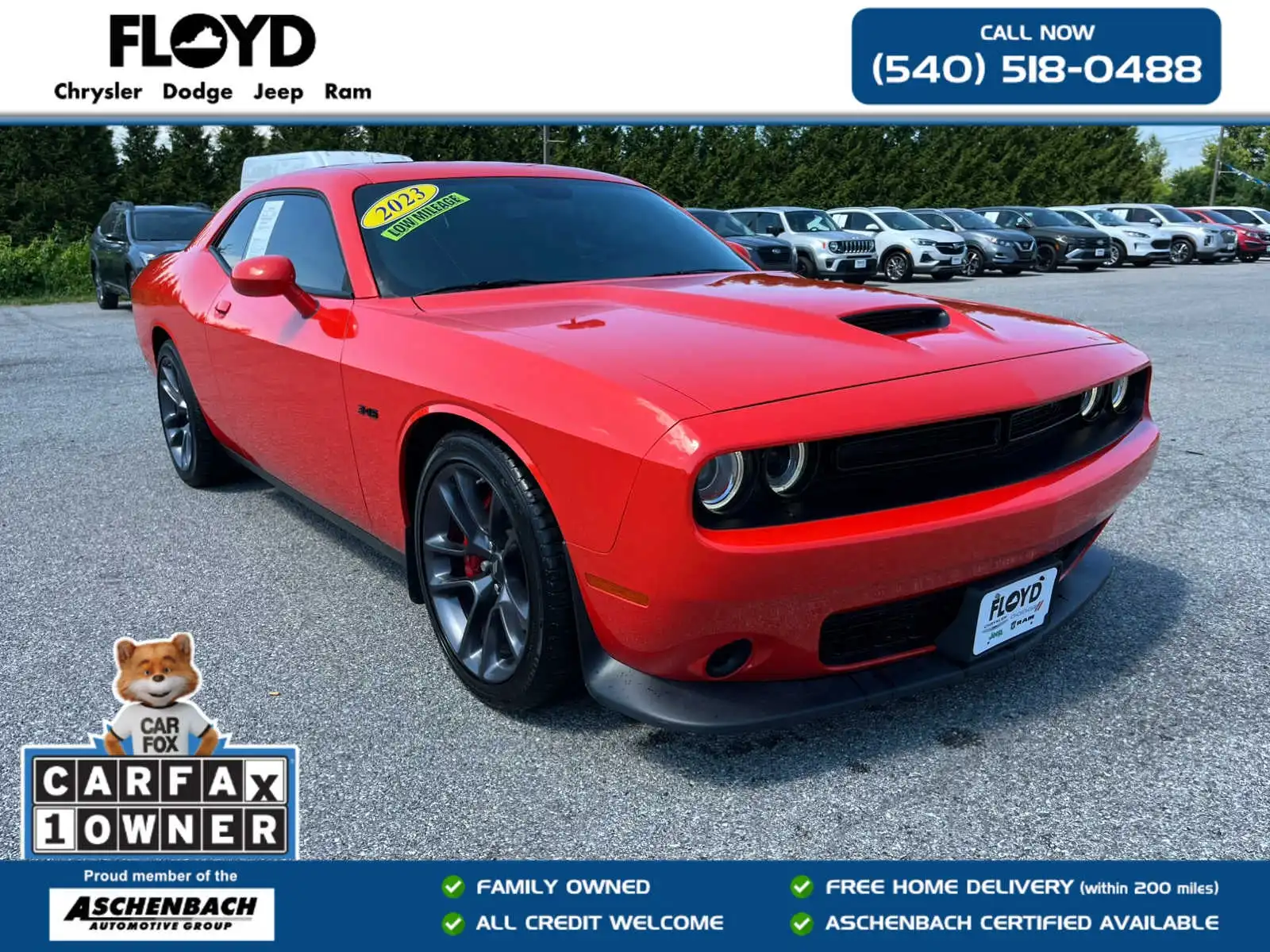 2023 Dodge Challenger R/T's photo