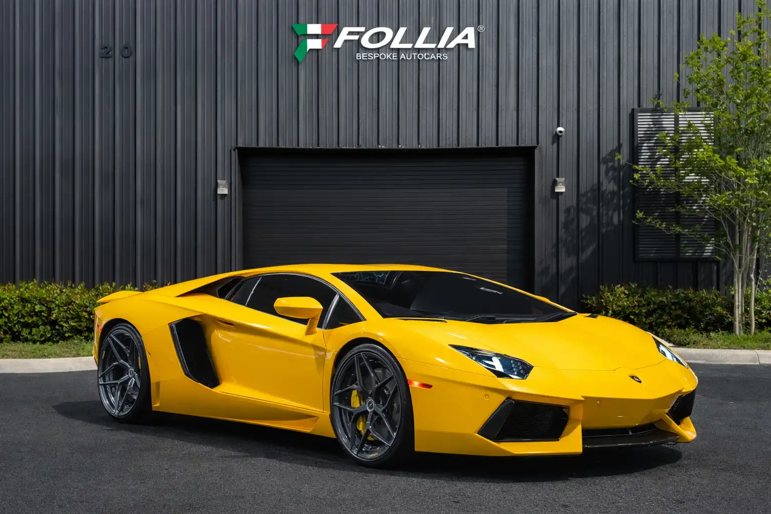 2015 Lamborghini Aventador LP 700-4's photo