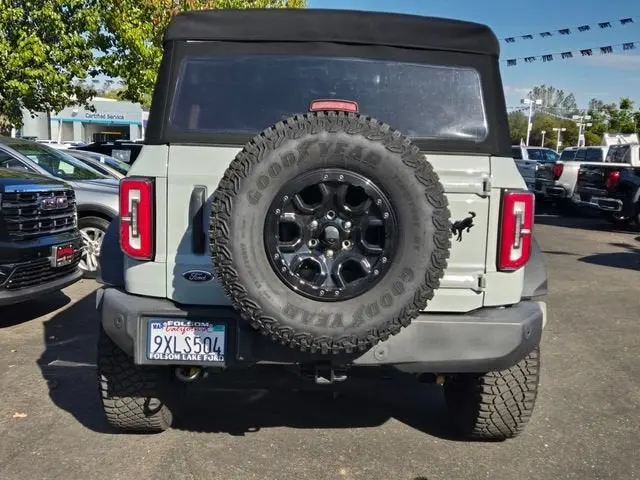 2022 Ford Bronco Wildtrak 4WD photo 5